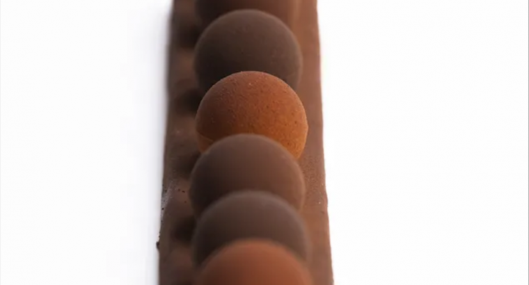 Turrón Florentina y Gianduja Balls: una creación profesional con productos Puratos