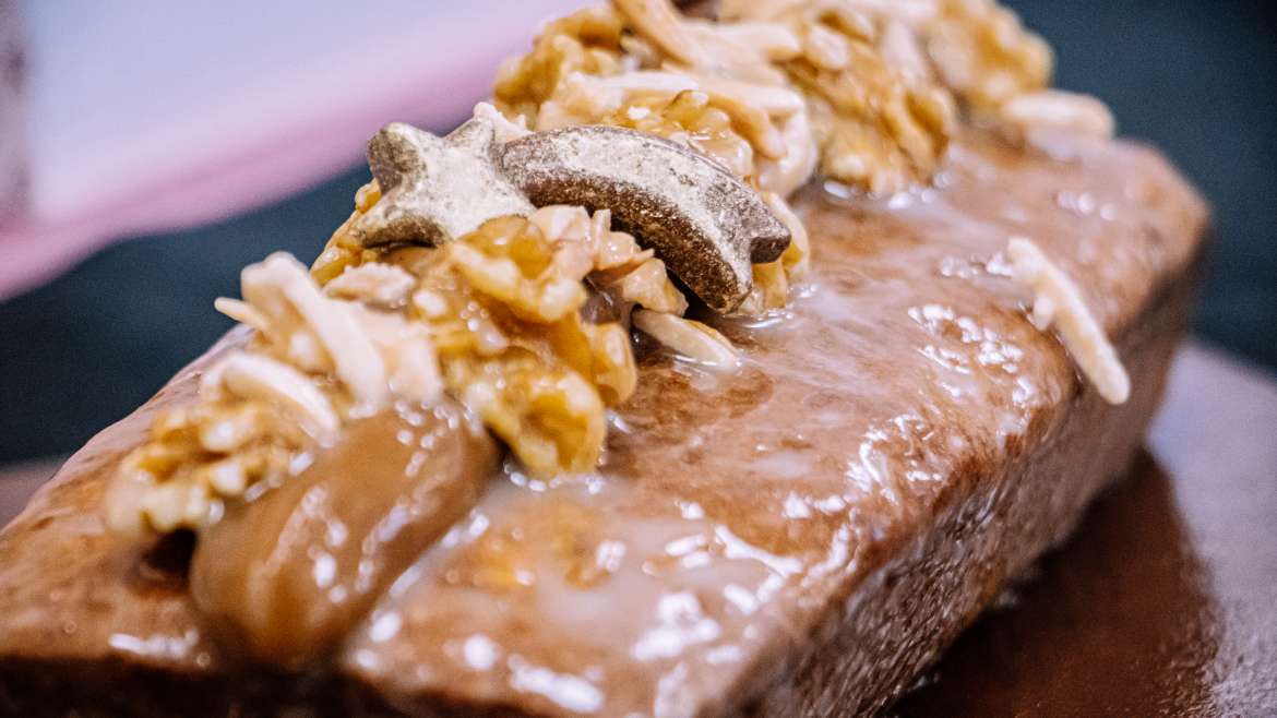 Cake Té-Chai: un clásico aromático con acabado profesional